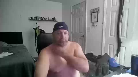 Snapshot of flaguy3233 chatting on October 11, 4:28 am Florida guy online show from October 11, 4:28 am