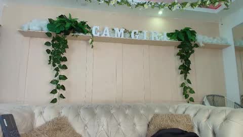 Flavia online show from March 10, 12:42 pm