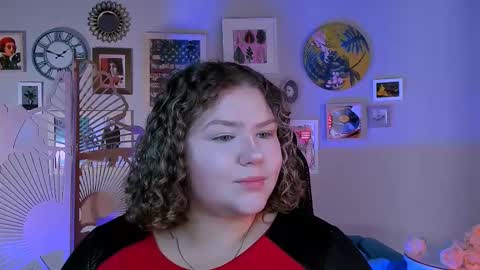 florenceanderson_ online show from September 16, 9:12 am