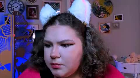 florenceanderson_ online show from September 17, 9:13 am