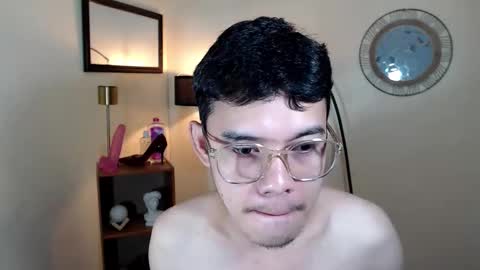 Snapshot of floriankeirxx_ chatting on October 20, 10:59 pm floriankeirxx_ online show from October 20, 10:59 pm