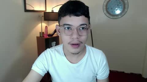 Snapshot of floriankeirxx_ chatting on September 26, 12:29 am floriankeirxx_ online show from September 26, 12:29 am