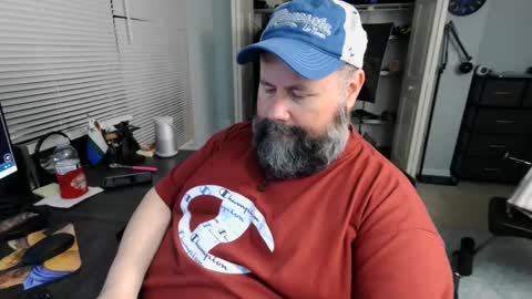 Snapshot of floridabearlive chatting on September 28, 4:10 am FloridaBearLive online show from September 28, 4:10 am
