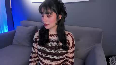 Its a pleasure to meet you. Im Flower. Help me reach 1k. Follow me. online show from November 24, 11:42 am