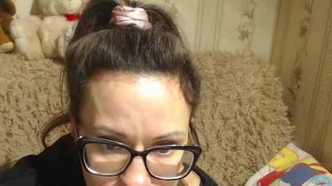 Snapshot of flowercandydoll13 chatting on February 2, 4:00 pm say meow and send tip online show from February 2, 4:00 pm