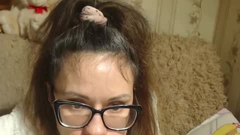 Snapshot of flowercandydoll13 chatting on January 25, 5:30 pm say meow and send tip online show from January 25, 5:30 pm