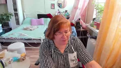 Flowerlower online show from February 21, 10:40 am