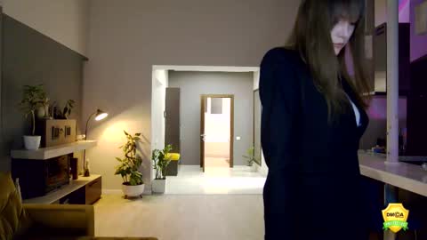 Katrin online show from March 4, 7:55 pm