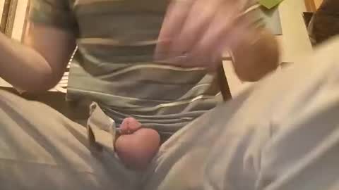 flyyguy69 online show from December 5, 11:41 am