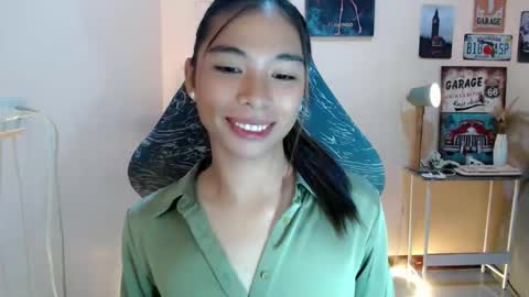 Snapshot of foeheart chatting on October 1, 2:05 pm Foe online show from October 1, 2:05 pm