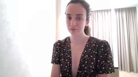 forbiddennvelvet online show from June 23, 4:02 pm
