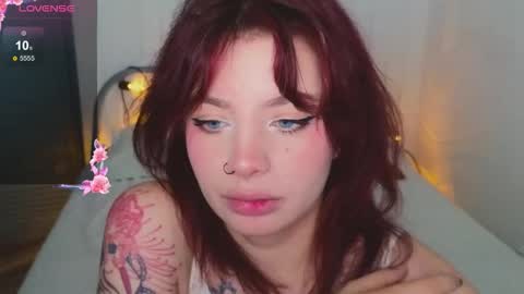 forget__me__nots online show from November 7, 6:21 pm