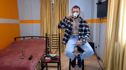 fotinakisdionisis696540 online show from October 13, 11:45 am
