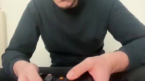 fourelementstrainer online show from March 7, 5:40 am