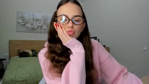 Kira online show from January 19, 1:48 am