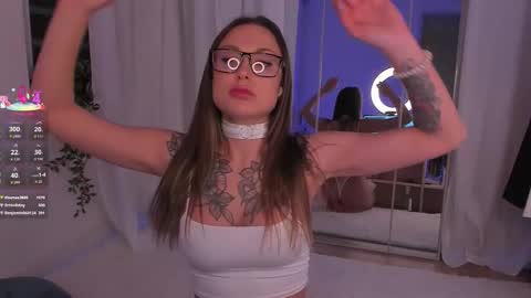 Fox love you online show from March 24, 9:10 pm