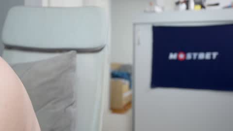 CUSTOM PHOTOS AND VIDEOS -  online show from December 22, 12:16 pm