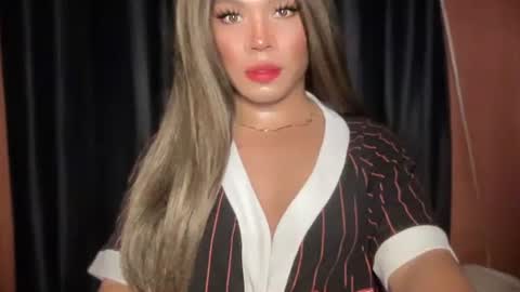 KITTY online show from February 7, 1:36 pm