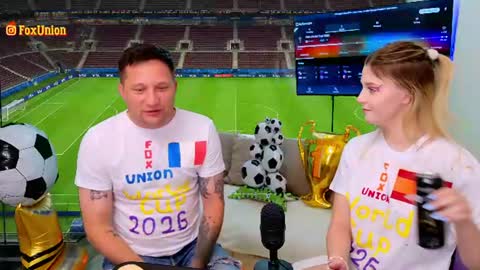 We are a couple Leo and Sofiayou are always welcome here online show from June 24, 7:10 pm