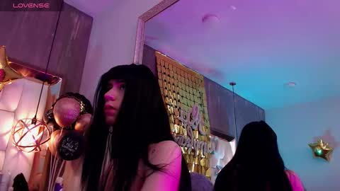 Snapshot of foxxy_dolce chatting on October 20, 4:12 pm Foxxy online show from October 20, 4:12 pm
