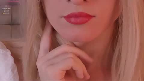 Sue online show from January 28, 9:50 pm