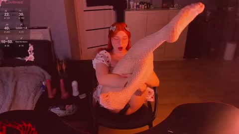 Sue online show from January 11, 10:49 pm