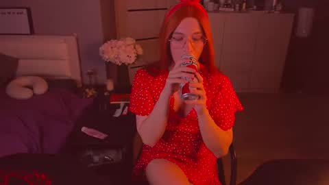 Sue online show from November 16, 9:50 pm