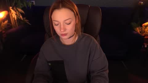 Maya online show from November 6, 2:09 pm