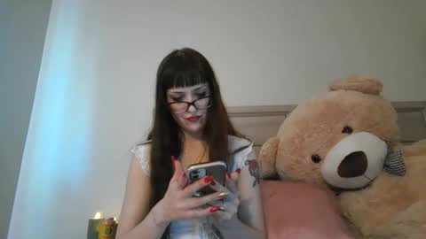 Angel online show from February 27, 7:06 pm