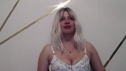 Francesca online show from February 28, 2:53 am