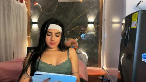 Dynamic roles online show from September 11, 6:47 am