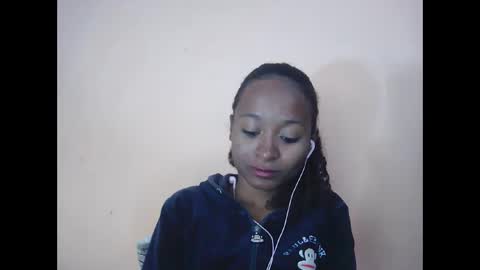 francine925426 online show from October 23, 12:28 pm