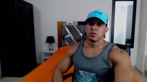 Frank online show from February 14, 5:03 pm