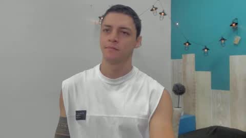 Snapshot of frank_millers chatting on September 29, 8:30 pm Frank online show from September 29, 8:30 pm