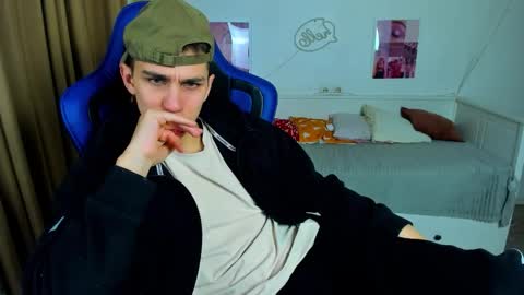 Frank online show from November 8, 5:54 am