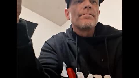 Blue eyed tatted Daddy online show from March 14, 11:25 am