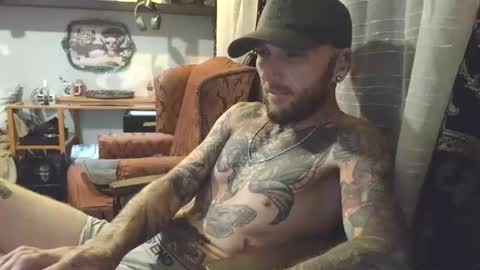 Frankie DRay   LikeFollowShareBuild online show from June 28, 10:22 am