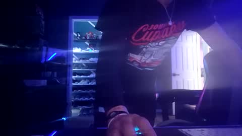frankievw9 online show from September 27, 2:09 am