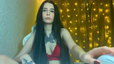 Snapshot of frau_basted chatting on February 22, 3:25 pm mistress Bastet and mintcola online show from February 22, 3:25 pm