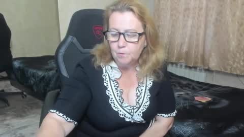 FrauMartha online show from September 20, 1:36 pm