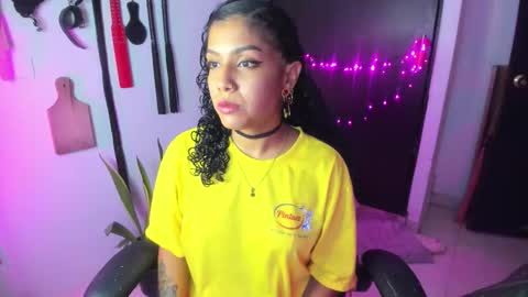 Lia Gomez online show from February 9, 11:29 pm