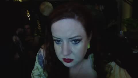 Me Myself  Irene online show from April 11, 9:02 am