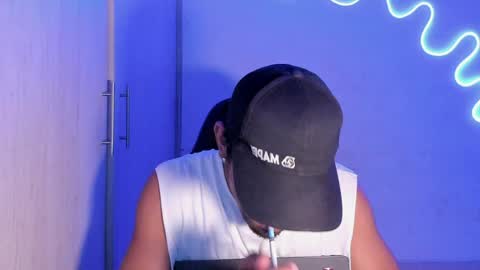 valeria online show from April 16, 5:29 am