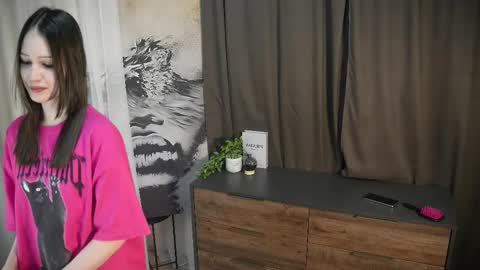 fredericashoen online show from November 12, 2:14 am