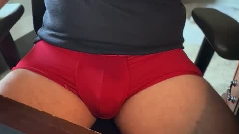 free_fly9 online show from June 1, 2:29 pm