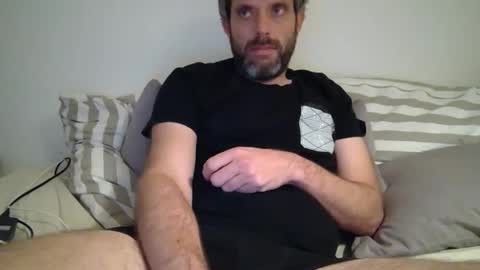 free_love_for_everyone online show from April 22, 8:05 pm