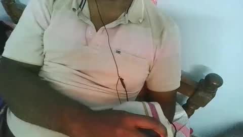 Snapshot of freeforyoubby chatting on October 26, 9:03 pm freeforyoubby online show from October 26, 9:03 pm