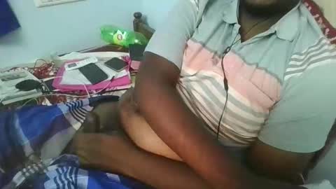 Snapshot of freeforyoubby chatting on October 10, 2:01 pm freeforyoubby online show from October 10, 2:01 pm