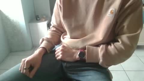 French 666999 online show from December 5, 1:33 pm