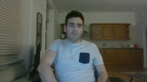 Snapshot of frenchbdmaninlondon chatting on January 22, 7:03 pm Horny Paul online show from January 22, 7:03 pm